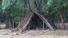 Cabane De Trappeur En Bois, Wooden Trapper's Cabin