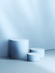 Aufkleber - Three blue various sized empty cylindrical pedestals. 3d computer graphic template of displaying place for your products. Blank template.