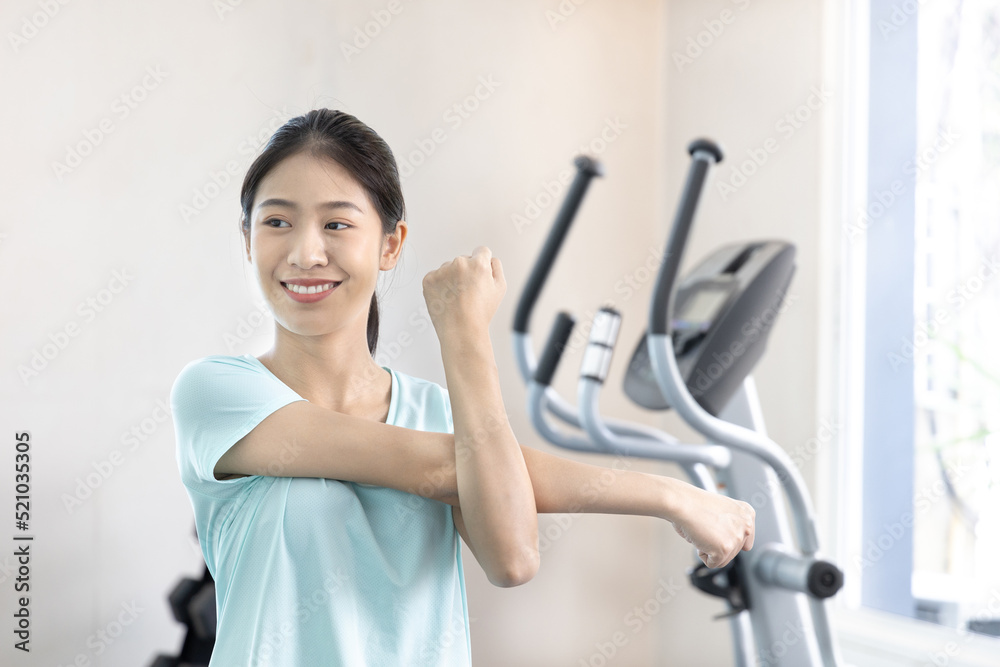 Beautiful And Shapely Asian Woman Working Out In The Gym Play Exercise beautiful-and-shapely-asian-woman-working-out-in-the-gym-play-exercise