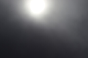 Poster - The sun shines in the fog.