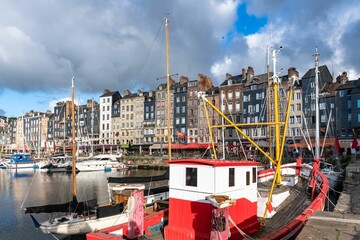 Poster - Honfleur, the harbor in the morning
