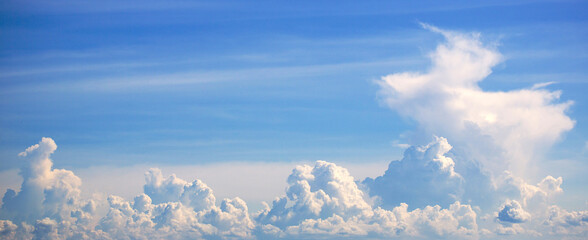 Wall Mural - Blue sky with clouds background. Sky daylight. Natural sky composition. Element of design.