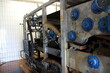 Alte Presse zum Entwässern von Schlamm in einer Kläranlage