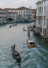 Wall Mural - view of the grand canal and boats navigating in Venice, Italy