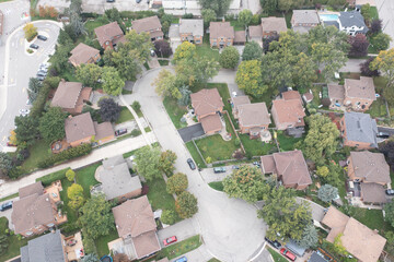 Oakville real estate houses area by the lake 