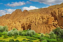 Beautiful Moroccan High Atlas Landscape, Green Oasis, Bizarr Rock Formations -  Morocco, Dades Valley, Canyon Doigts De Singe