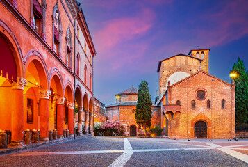 Fototapete - Bologna, Italy - Piazza San Stefano illuminated, Emilia Romagna