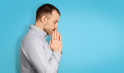 Poster - Unhappy Middle Aged Man Thinking Holding Hands Near Face, Studio