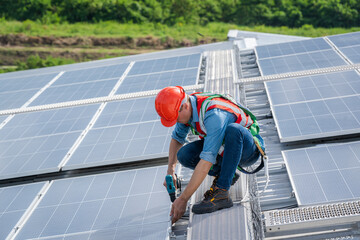 Aufkleber - Electrical and instrument technician installation and maintenance electric system solar panel on the roof of factory,Service check installation solar cell.