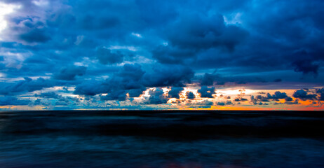 Wall Mural - Dramatic sunset over Baltic Sea in Lubiatowo, Pomerania, Poland