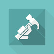 © Myvector - Hammer icon