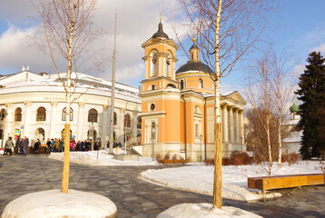 Wall Mural - Russia. Moscow. 01/12/22. View of the building in Gostiny Dvor.