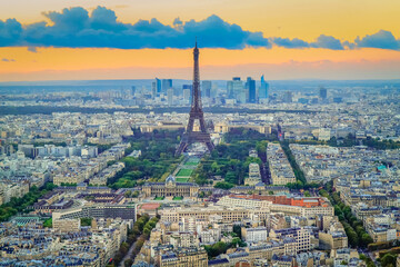 Wall Mural - Eiffel tower view from Montparnasse at sunset from above, Paris, France