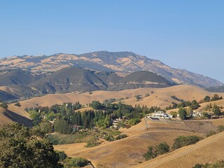 Wall Mural - Mt Diablo views from Sycamore Valley in Danville, California