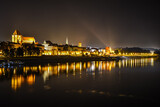 Fototapeta Miasto - Nocny widok na miasto Toruń