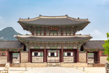 Colorful Traditional Wood Korean Architecture Temple Building Main Entrance Gate Changdeokgung Palace In Seoul South Korea	