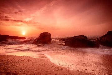 Wall Mural - Sunrise at the sea