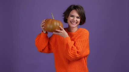 Poster - Lady scary with pumpkin halloween event isolated vibrant color background