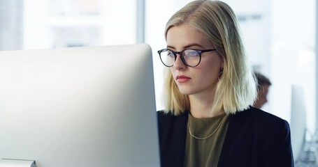 Aufkleber - Thinking, serious graphic designer, business woman or software computer worker for online for website ux or ui design. Experience of professional expert reading digital report with glasses in office