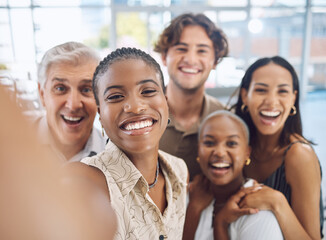 Aufkleber - diversity work selfie with happy team in a office ready for teamwork, collaboration and work. portra