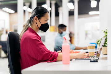 Wall Mural - Office Worker with Face Mask