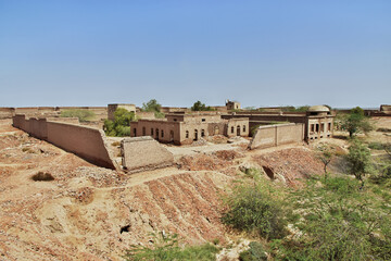 Wall Mural - Derawar fort in Ahmadpur East Tehsil, Punjab province, Pakistan