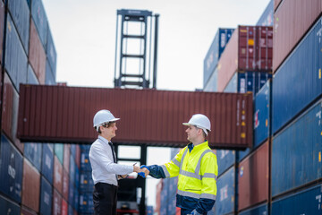 Poster - worker in warehouse