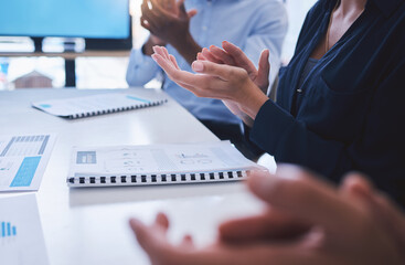 Aufkleber - Clapping, teamwork training and workshop in presentation, business conference or office tradeshow. Zoom on diversity hands, motivation or people success for innovation or company education with paper
