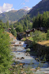 Wall Mural - PAESAGGIO DI MONTAGNA DI GRESSONEY IN ITALIA, MOUNTAIN LANDSCAPE IN GRESSONEY IN ITALY 