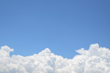 Canvas Print - beautiful sky with white clouds