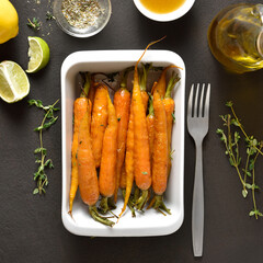 Wall Mural - Roasted honey glazed carrots