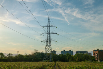 electricity pylon: energy crisis and energy cost, two increasingly important voices in the economic and political debate of the world.