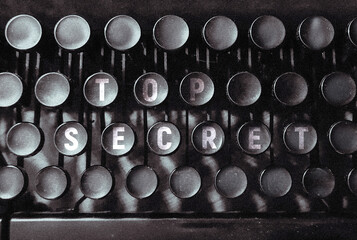 Aufkleber - Text Top Secret typed on retro typewriter