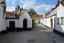 Saint Elisabeth Beguinage, UNESCO World Heritage Site, Kortrijk, Flanders, Belgium