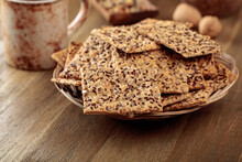 Crispy Crackers With Sunflower Seeds And Flax Seeds.