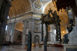 Wnętrze Bazyliki św. piotra w Rzymie