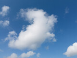 Fototapeta Niebo - White Clouds blue skies 