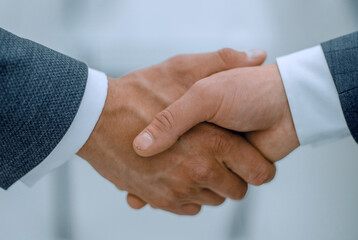 Fototapete - close up.handshake of business people on blurred background