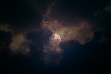 Canvas Print - Cloudy full moon night