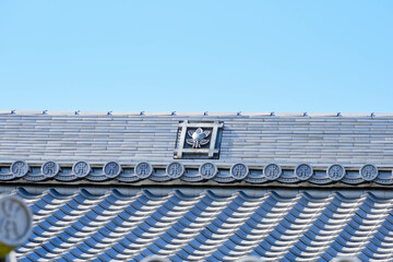 本覚寺の屋根（日本、神奈川県鎌倉市小町）
