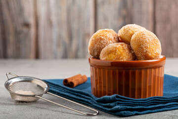 Poster - Bowl with rain cookies. In Brazil known as 