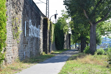 Wall Mural - Uferweg in Ehrenbreitstein