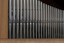 Orgelpfeifen Als Hintergrund Mit Wenig Sichtbarer Umrandung Aus Holz