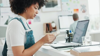 Aufkleber - Money, finance or woman with laptop or startup budget in digital marketing, creative or design office in Germany. Financial budget, cash or office accounting worker planning business growth with tech