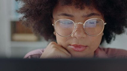 Fototapete - Laptop business, idea thinking and black woman on the internet fo creative search, reading email on the web and working on web design in office. Employee with problem on online website at startup