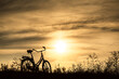 zachód słońca, pagórek, rower, wycieczka