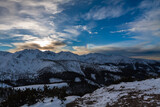 Fototapeta Tęcza - zachód słońce zima góry tęcza Tatry Zachodnie