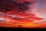 Fototapeta Niebo - zachód słońca, chmury