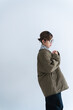 © peach100 - カジュアルファッションの女性