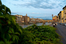 Florence Travel Ponte Santa Trinita E Ponte Vecchio UNESCO 